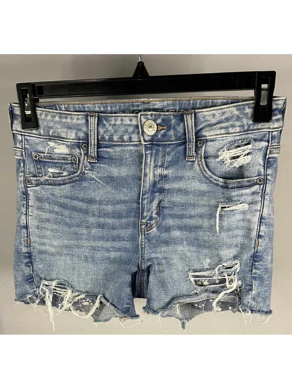 American Eagle Next Level Stretch Midi Shorts Women’s Size 6 28x3